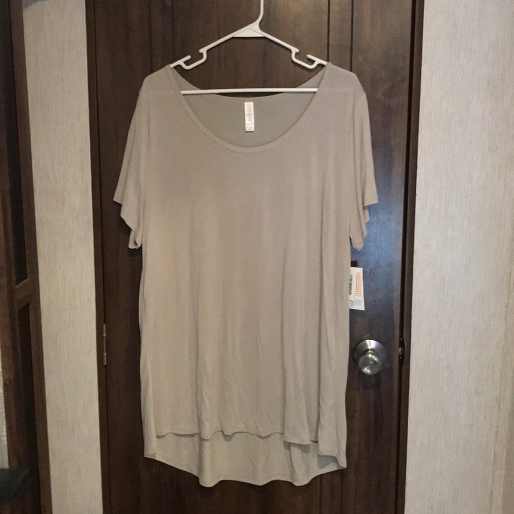LuLaRoe Classic-T